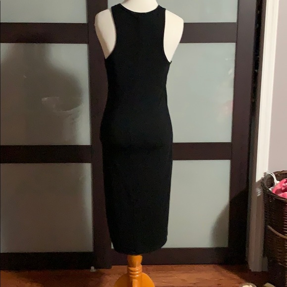 F21 black bodycon Dress. - Picture 2 of 2